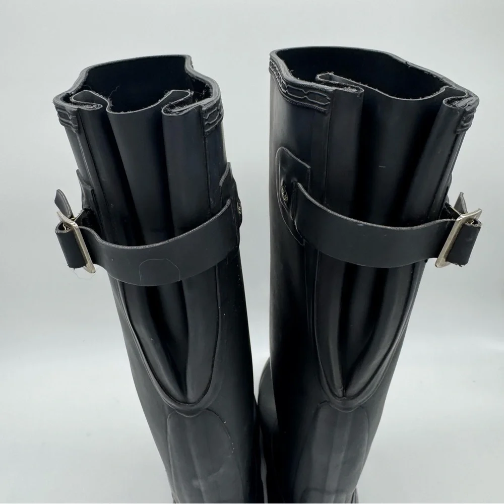 Hunter Women's Classic Black Rain Boots
